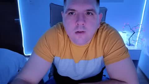 Snapshot of basystem8 chatting on February 2026 05:14:01 AM BASY online show from February 2026 05:14:01 AM