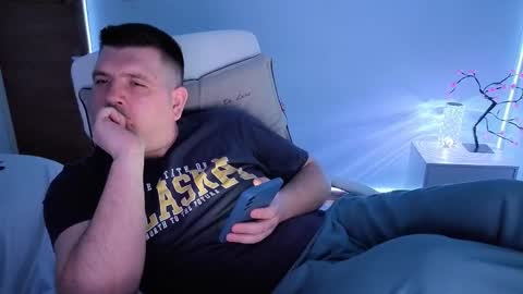 Snapshot of basystem8 chatting on February 2026 06:26:01 AM BASY online show from February 2026 06:26:01 AM