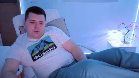 Snapshot of basystem8 chatting on March 2026 02:06:02 AM BASY online show from March 2026 02:06:02 AM