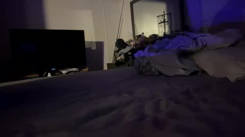 Snapshot of battlewolfxx chatting on January 2025 03:26:01 AM battlewolfxx online show from January 2025 03:26:01 AM