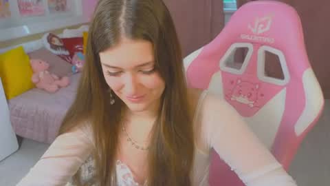 Snapshot of batty_sweetie chatting on July 2026 07:48:01 AM Jessica online show from July 2026 07:48:01 AM