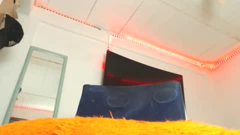 Snapshot of bayoletsweett chatting on February 2026 06:49:02 PM deivid online show from February 2026 06:49:02 PM