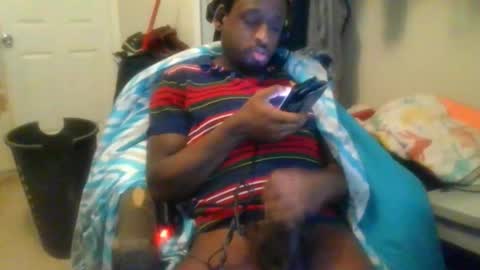 rocker n queen online show from February 2025 07:29:01 PM