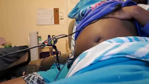 rocker n queen online show from March 2025 02:05:02 PM