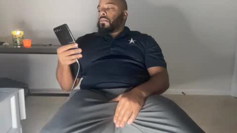 Zaddy online show from October 2025 12:44:02 PM