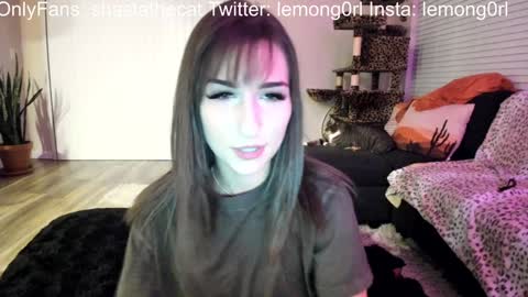 Snapshot of bbshasta chatting on February 2025 04:25:02 AM Shasta online show from February 2025 04:25:02 AM