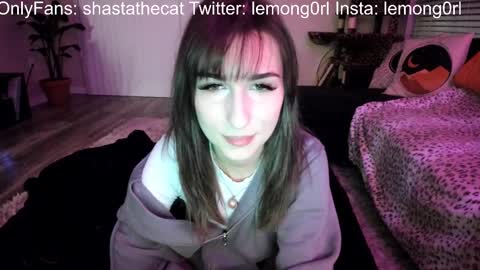 Snapshot of bbshasta chatting on February 2025 04:31:01 AM Shasta online show from February 2025 04:31:01 AM