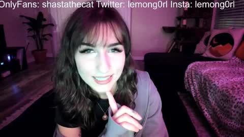 Snapshot of bbshasta chatting on February 2025 03:26:02 AM Shasta online show from February 2025 03:26:02 AM