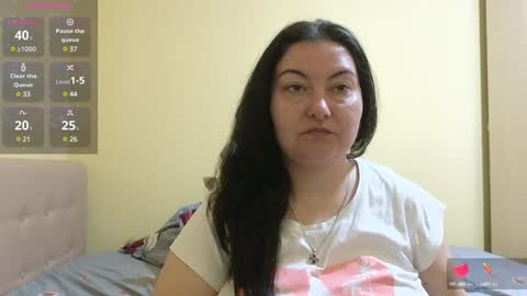 Snapshot of bbw_milf_4u chatting on February 2025 11:36:02 AM Emma online show from February 2025 11:36:02 AM