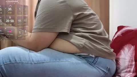 Snapshot of bbw_milf_4u chatting on September 2025 10:04:02 AM Emma online show from September 2025 10:04:02 AM