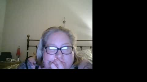 Snapshot of bbw_uk100 chatting on March 2026 11:15:01 PM Twisted Desire Submission online show from March 2026 11:15:01 PM