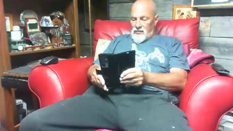 Snapshot of bbwlvr16 chatting on May 2026 04:24:02 PM bbwlvr16 online show from May 2026 04:24:02 PM