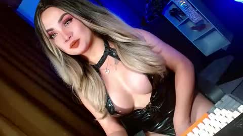 bby_lexielore69 online show from September 2025 11:16:02 PM