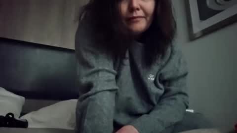 Snapshot of bdeunltd chatting on November 2025 07:30:02 AM bdeunltd online show from November 2025 07:30:02 AM