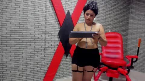 Meduza  online show from September 2025 12:28:02 PM