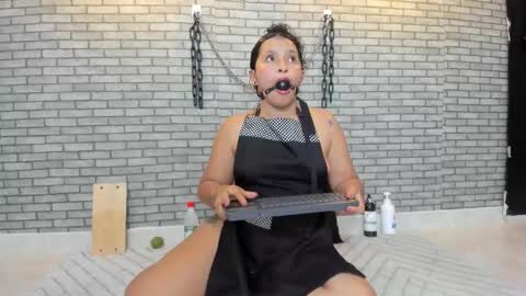 Meduza  online show from October 2025 08:17:02 PM