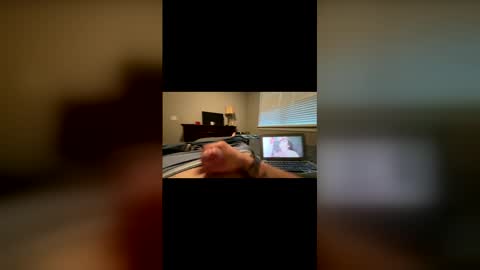 Snapshot of bdv1991 chatting on May 2026 12:05:01 AM bdv1991 online show from May 2026 12:05:01 AM