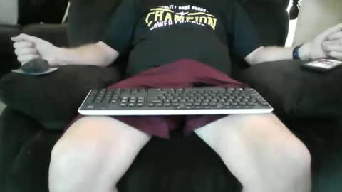 Snapshot of beachguy38 chatting on February 2026 02:29:02 PM beachguy38 online show from February 2026 02:29:02 PM