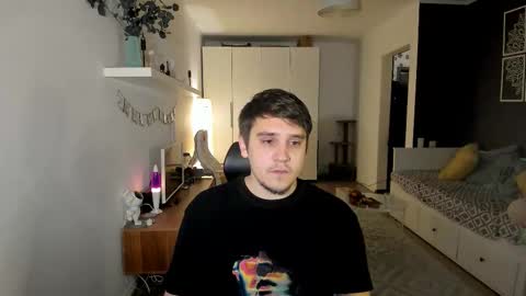 Snapshot of bear_beer130 chatting on October 2025 04:29:01 PM bear_beer130 online show from October 2025 04:29:01 PM