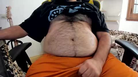 Snapshot of bear_dom_7 chatting on April 2026 07:18:02 PM DOM bear online show from April 2026 07:18:02 PM