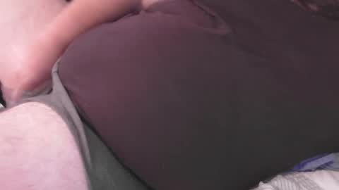 bear_man_oi online show from February 2025 02:49:01 AM