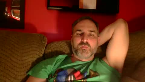 Snapshot of beardedambition chatting on June 2026 12:44:01 AM beardedambition online show from June 2026 12:44:01 AM