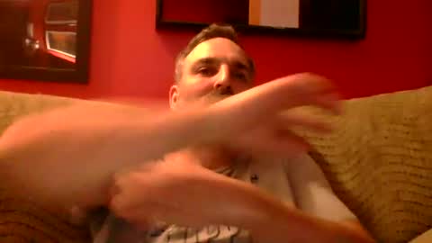 Snapshot of beardedambition chatting on June 2026 02:25:02 AM beardedambition online show from June 2026 02:25:02 AM