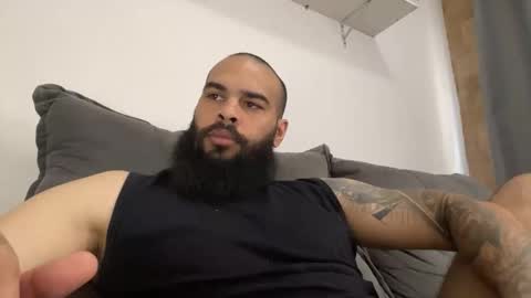 Min online show from December 2025 06:15:01 PM