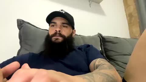 Min online show from February 2026 12:39:01 AM