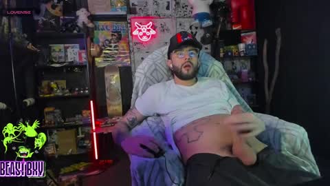 Snapshot of beastbxy chatting on March 2025 08:54:02 AM beast bxy online show from March 2025 08:54:02 AM