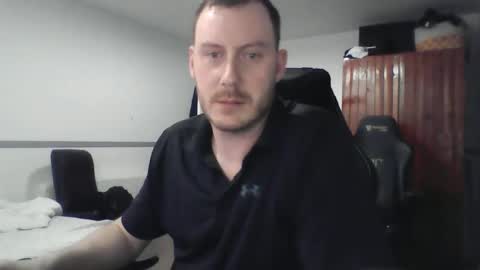 Snapshot of beastyboyxx chatting on April 2026 06:40:02 AM beastyboyxx online show from April 2026 06:40:02 AM