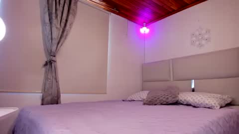 Snapshot of beautiful_2_0 chatting on December 2024 07:00:02 PM beautiful_2_0 online show from December 2024 07:00:02 PM