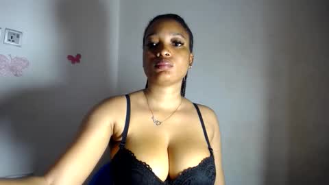 Snapshot of beautiful_moanna chatting on May 2026 07:53:02 PM moanna online show from May 2026 07:53:02 PM