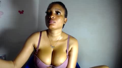 Snapshot of beautiful_moanna chatting on May 2026 08:25:01 PM moanna online show from May 2026 08:25:01 PM