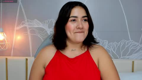 Snapshot of beautifulgirl4u_ chatting on May 2026 11:43:02 PM online show from May 2026 11:43:02 PM