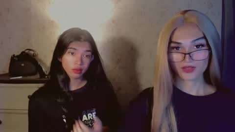 Snapshot of beautifultrixie chatting on January 2026 03:32:01 AM TRIXIE online show from January 2026 03:32:01 AM