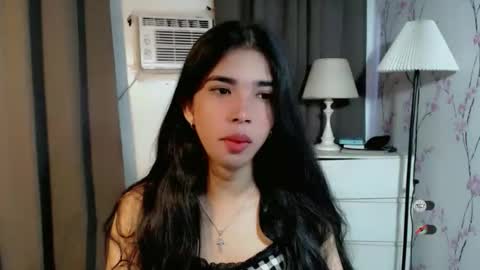 Snapshot of beautifultrixie chatting on March 2026 02:07:02 AM TRIXIE online show from March 2026 02:07:02 AM