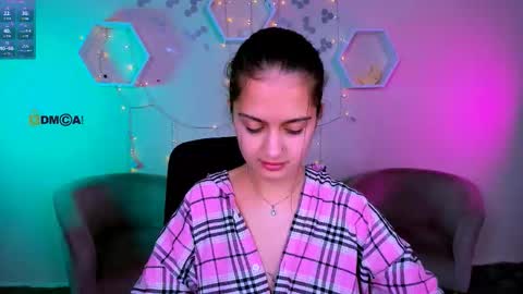 beauty_ginger online show from November 2025 09:43:01 AM