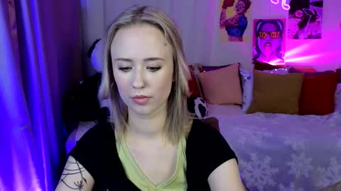 Snapshot of beauty_sashaxx chatting on October 2025 06:07:01 PM beauty Sasha online show from October 2025 06:07:01 PM