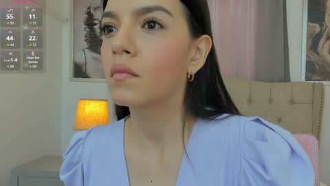 Snapshot of beautyari_ chatting on April 2026 12:17:02 PM Ariana Reyes online show from April 2026 12:17:02 PM