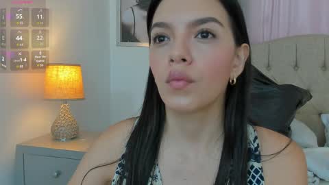 Snapshot of beautyari_ chatting on April 2026 12:38:02 PM Ariana Reyes online show from April 2026 12:38:02 PM