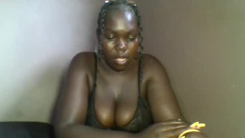 Snapshot of beautybanks chatting on April 2026 08:30:01 AM beautybanks online show from April 2026 08:30:01 AM