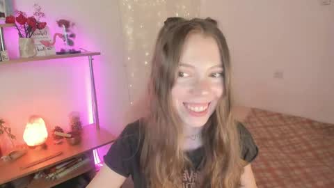 Eliise online show from April 2026 02:04:02 PM