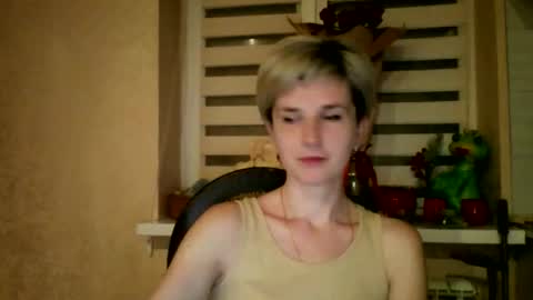 Snapshot of beautyksenia chatting on April 2026 07:37:01 PM BeautyKsenia online show from April 2026 07:37:01 PM