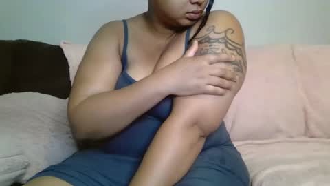 Snapshot of beautyloves chatting on September 2025 02:11:02 PM Beauty online show from September 2025 02:11:02 PM