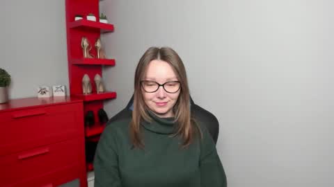 Zoe online show from October 2025 06:50:02 AM