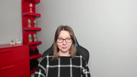 Zoe online show from February 2026 06:33:02 AM