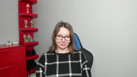 Zoe online show from March 2026 07:49:02 AM