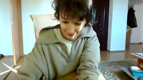 Raluca online show from January 2025 09:13:01 AM