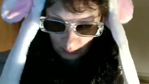 Raluca online show from December 2025 08:03:01 PM